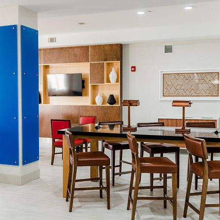 Holiday Inn Express - Andalusia By Ihg Eksteriør billede