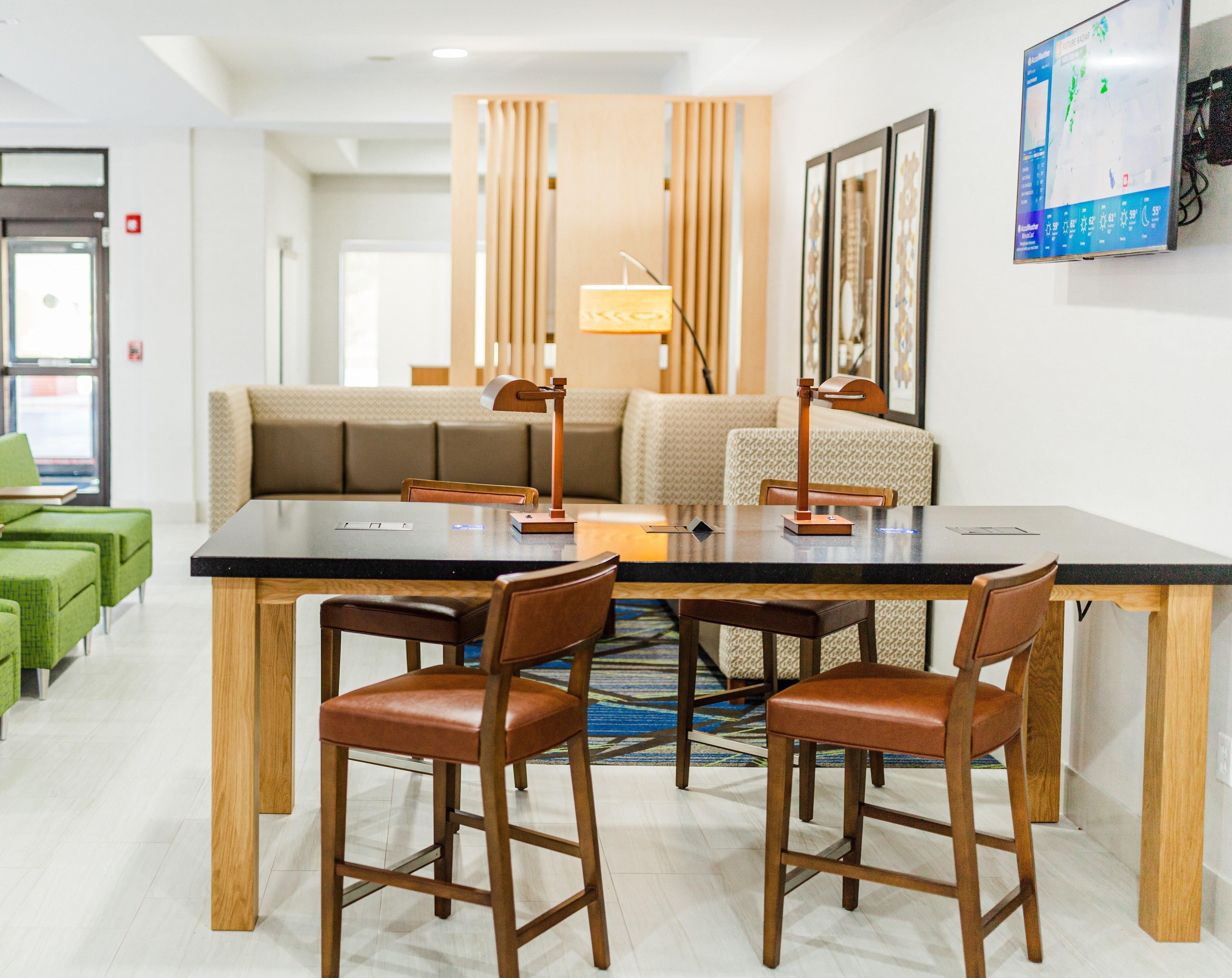 Holiday Inn Express - Andalusia By Ihg Eksteriør billede