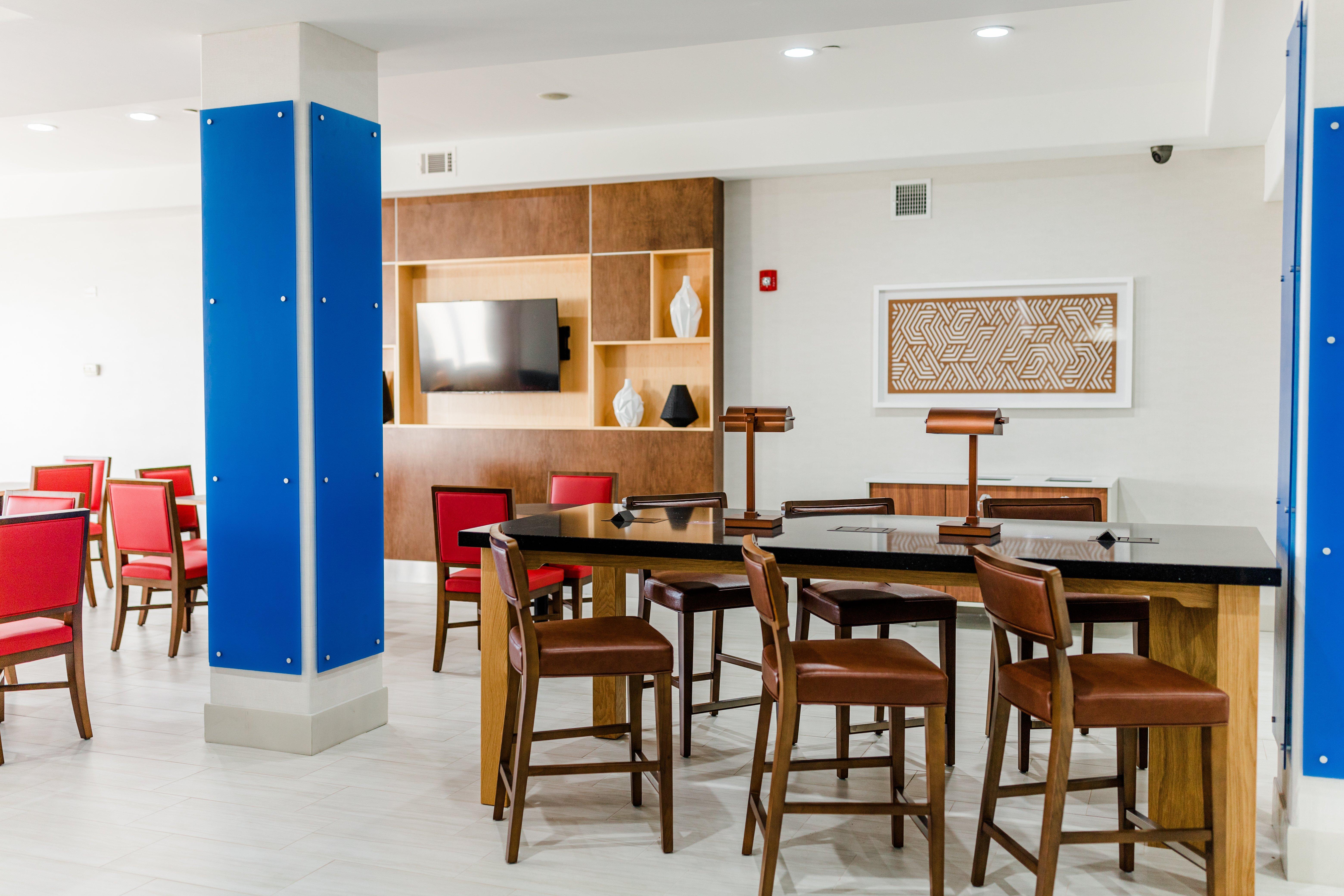 Holiday Inn Express - Andalusia By Ihg Eksteriør billede
