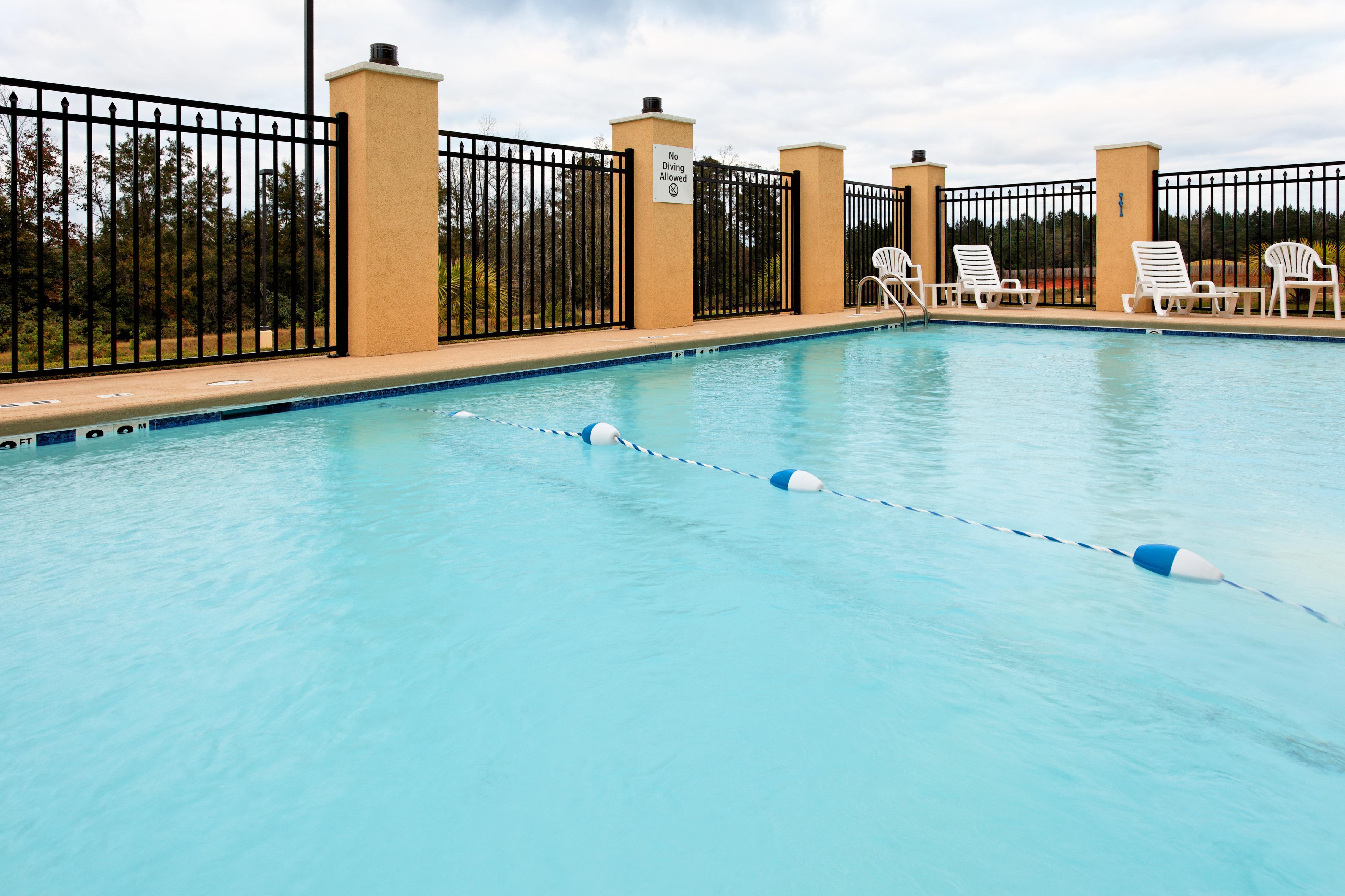 Holiday Inn Express - Andalusia By Ihg Eksteriør billede