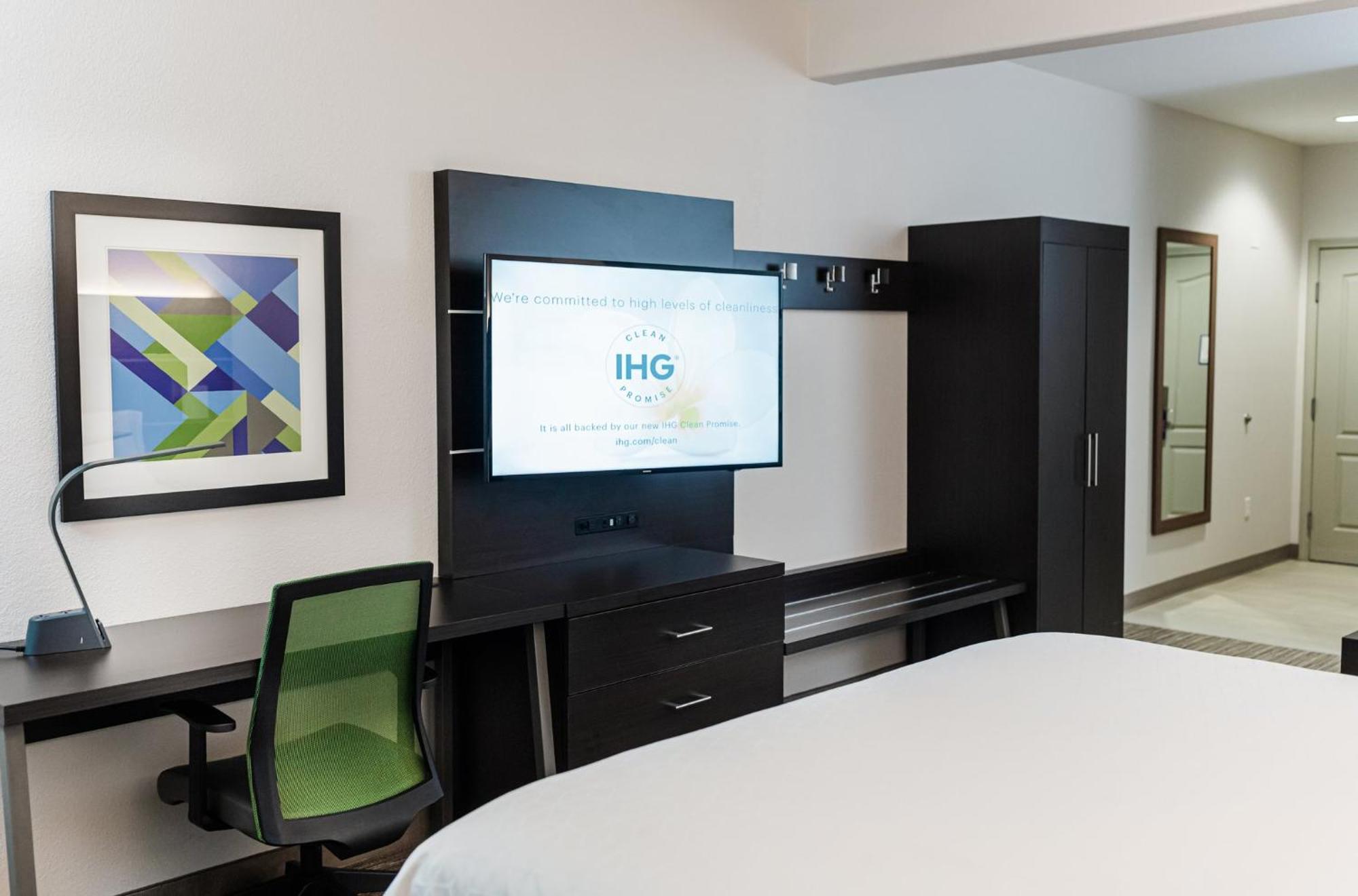 Holiday Inn Express - Andalusia By Ihg Eksteriør billede
